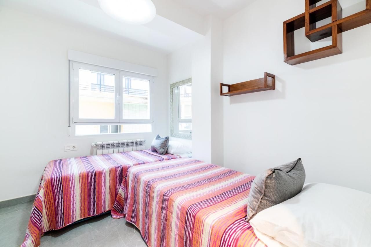 Elegante Y Centrico Alojamiento En Granada Apartment Екстериор снимка