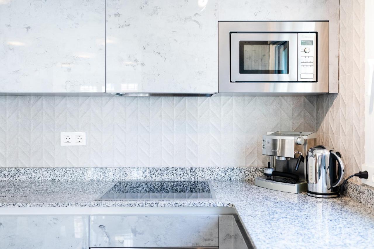 Elegante Y Centrico Alojamiento En Granada Apartment Екстериор снимка