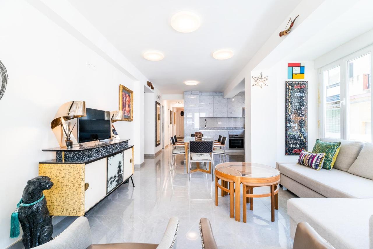 Elegante Y Centrico Alojamiento En Granada Apartment Екстериор снимка