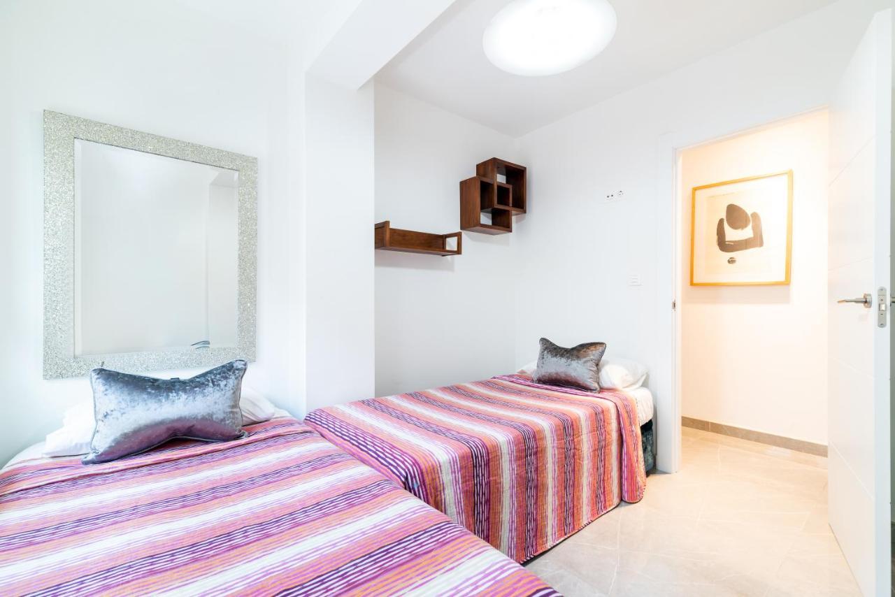 Elegante Y Centrico Alojamiento En Granada Apartment Екстериор снимка