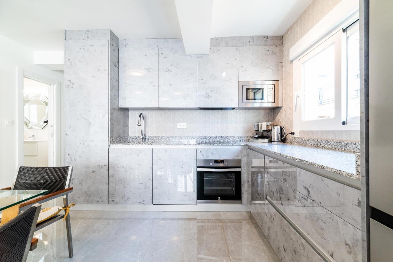 Elegante Y Centrico Alojamiento En Granada Apartment Екстериор снимка