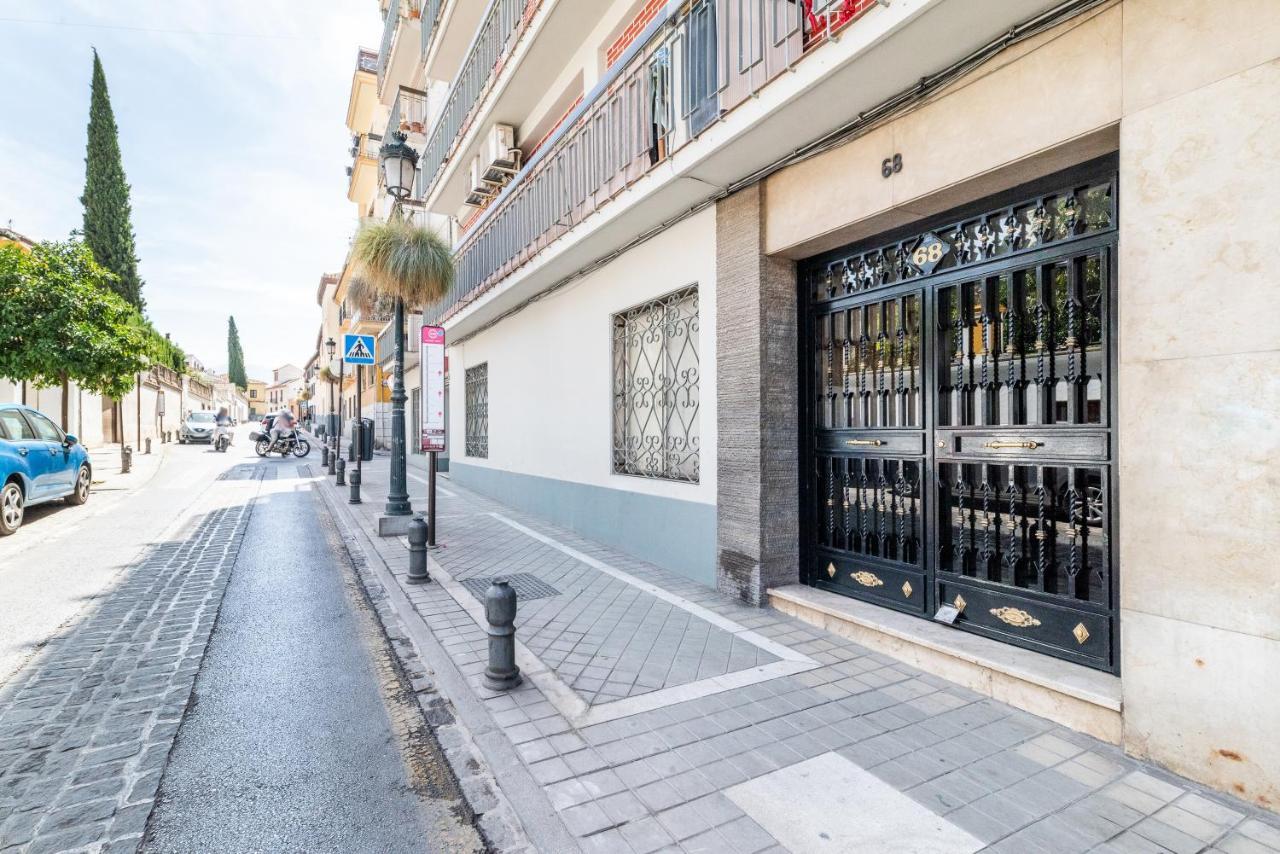 Elegante Y Centrico Alojamiento En Granada Apartment Екстериор снимка